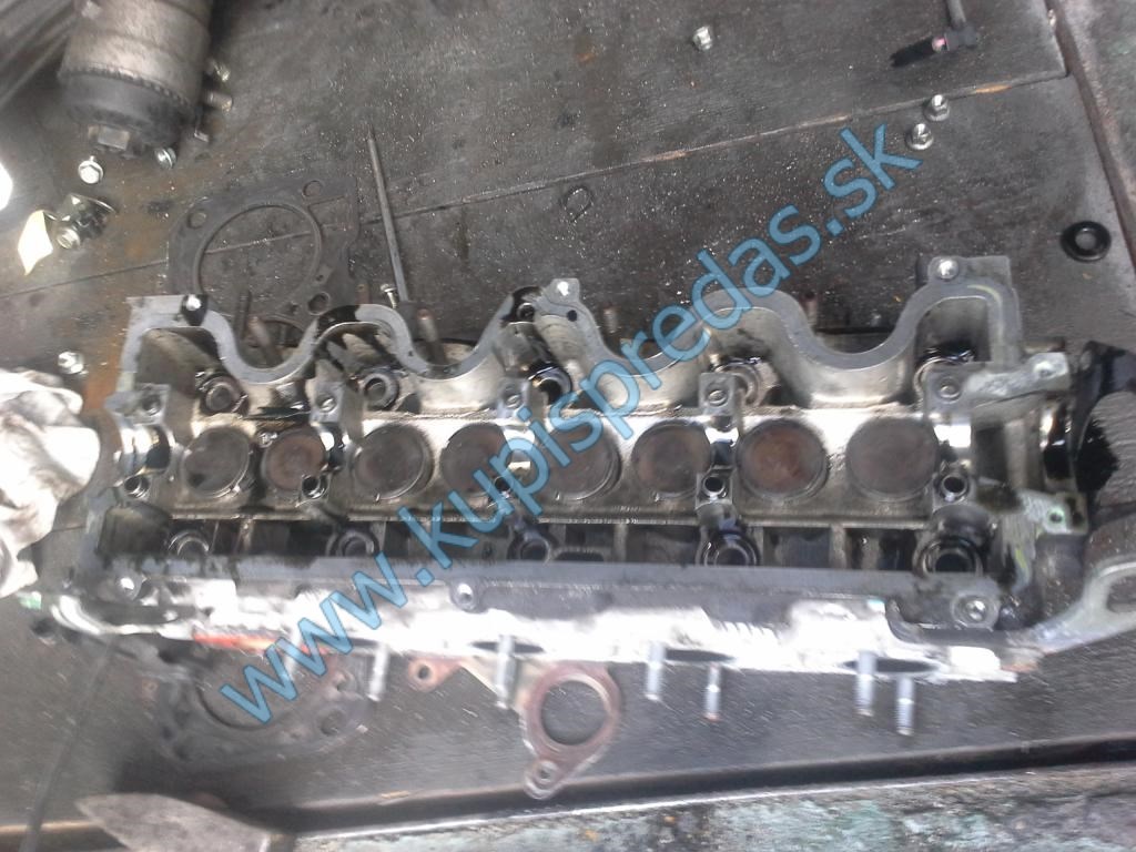 Hlava motora OPEL VECTRA ASTRA ZAFIRA 1.9CDTI Z19DT 120k 